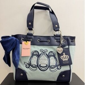 Elegant Blue Women's Handbag